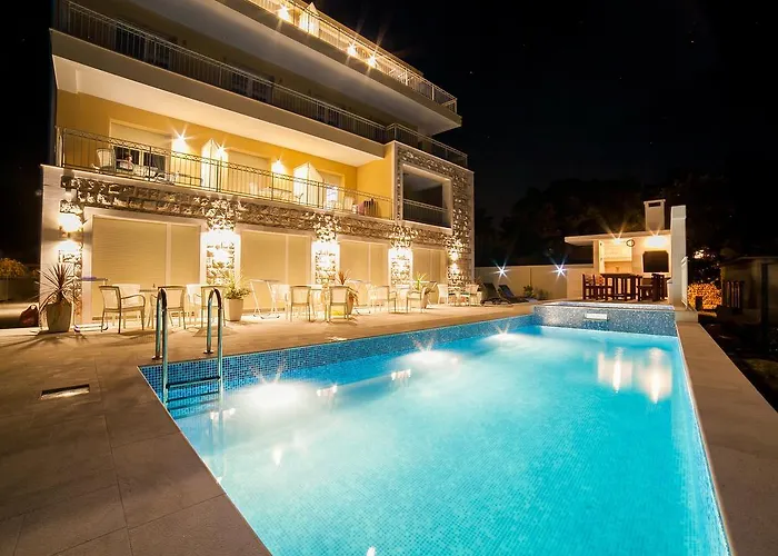 Sea Point Apart Hotel Tivat